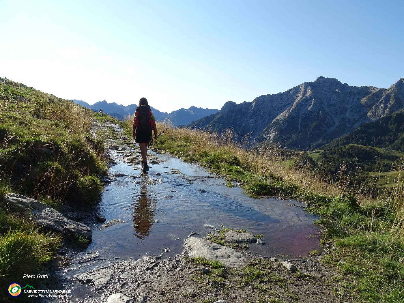 14 Acqua in abbondanza anche sul sentiero !.JPG